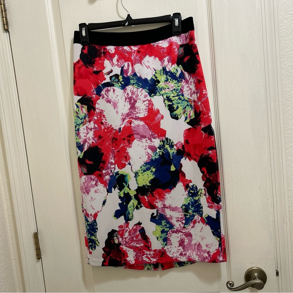 Milly Pencil skirt size Medium